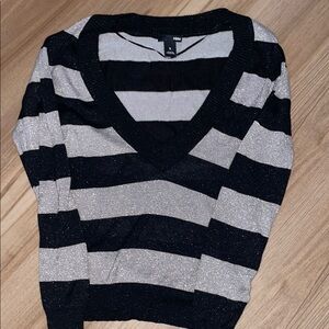 H&M Black and Gray Striped Women's Sweater